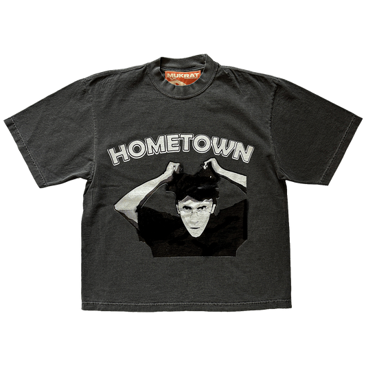 Hometown, Tee